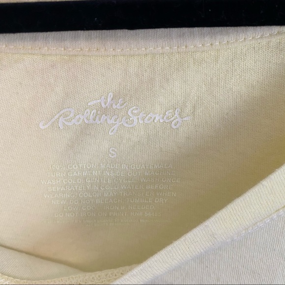 COPY - Rolling Stone Tshirt - Picture 4 of 6